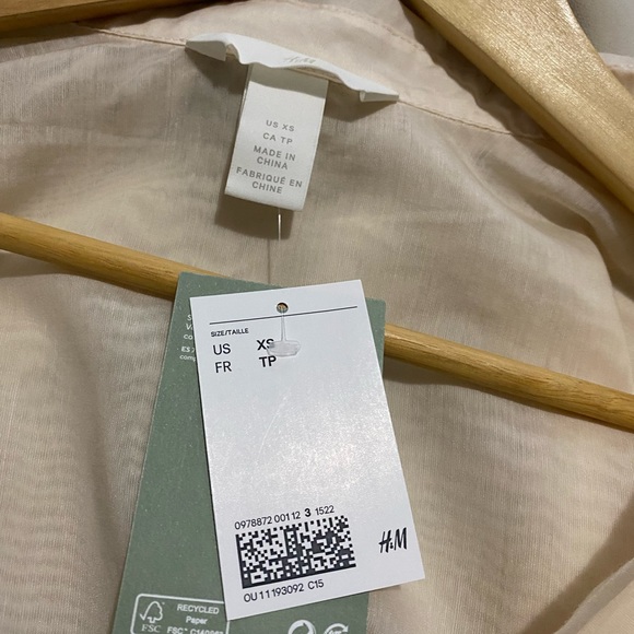 H&M sheer button up - Picture 3 of 3